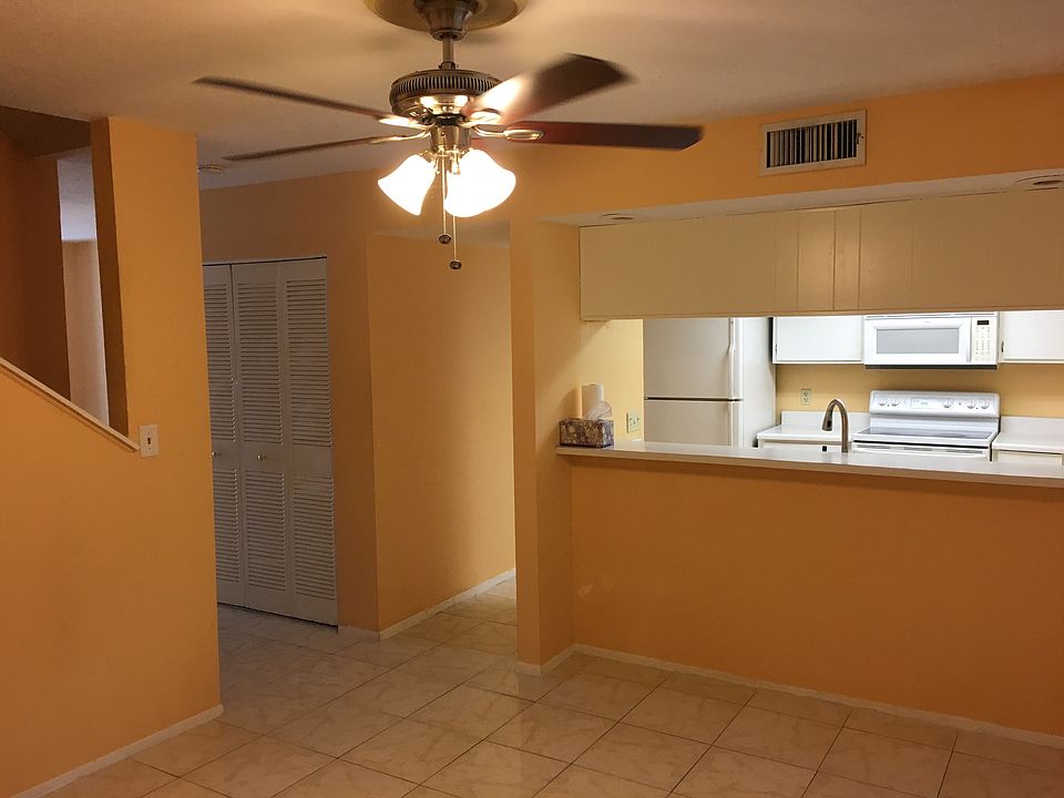 1st image of 3903 Coronation Ct #3903