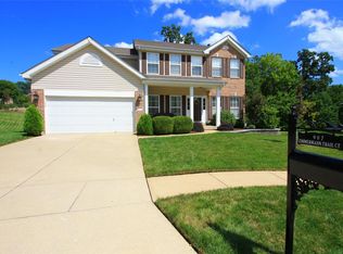 907 Zimmermann Trail Ct, Fenton, MO