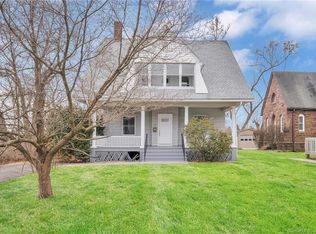 52 Church St, Windsor Locks, CT 06096