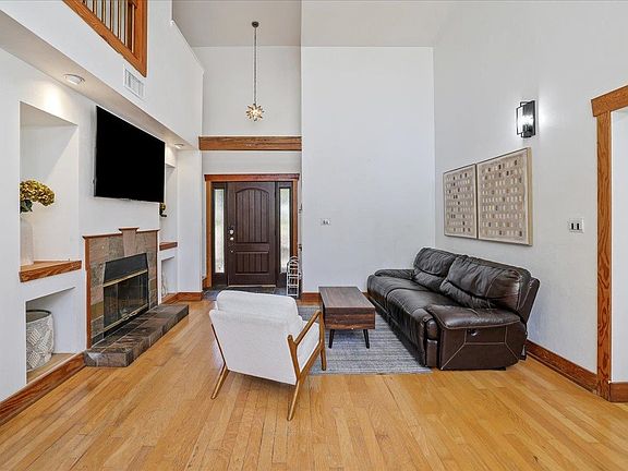 3rd image of 9084 Ravena Rd