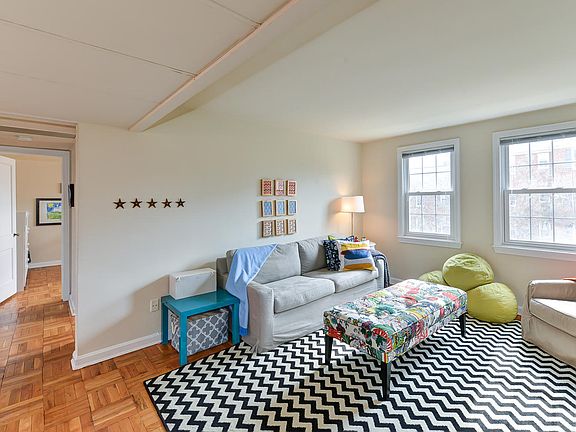 3rd image of 6708 W Wakefield Dr APT B2