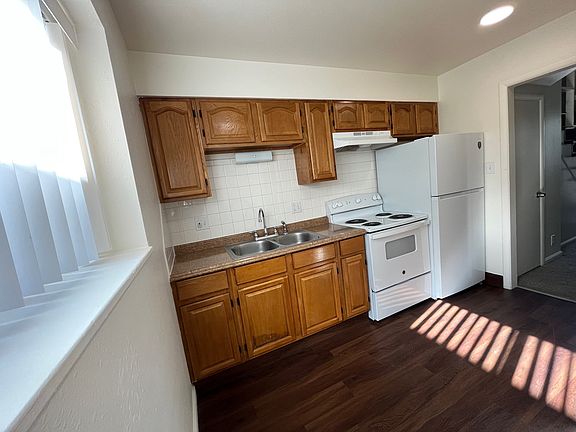 4th image of 1030 Dayton St #11541349