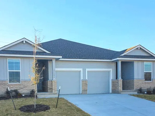 1130 Stone Valley Rd, Temple, TX 76502