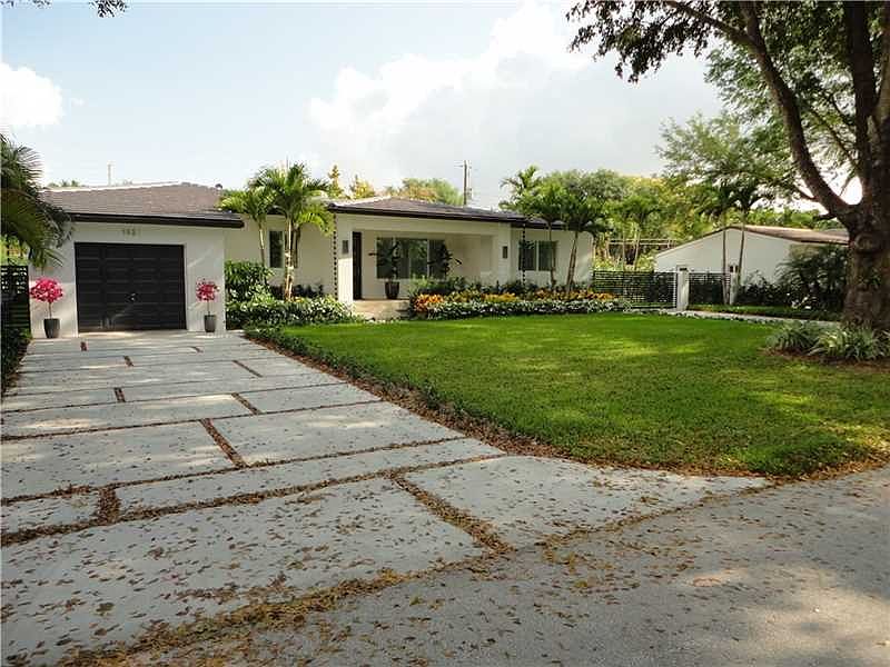 1st image of 1427 Algardi Ave