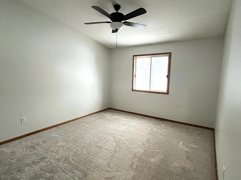 15962 Granada Ave — Photo 11