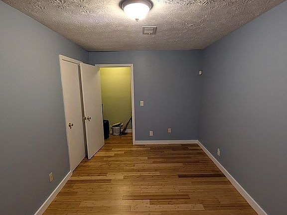 5th image of 1864 Flat Shoals Rd