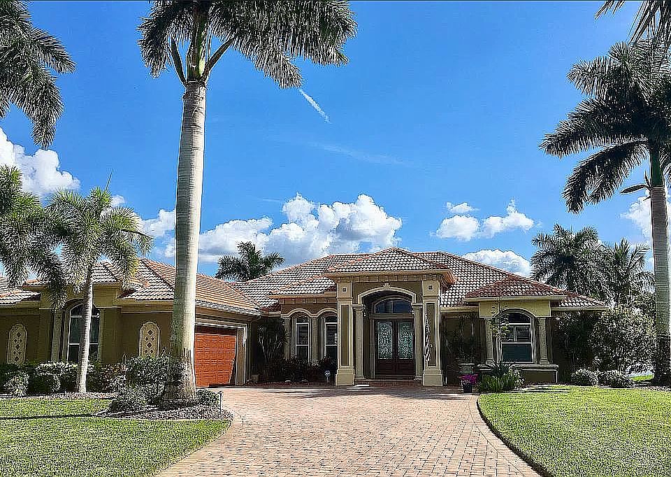 1st image of 6280 River Club Ct