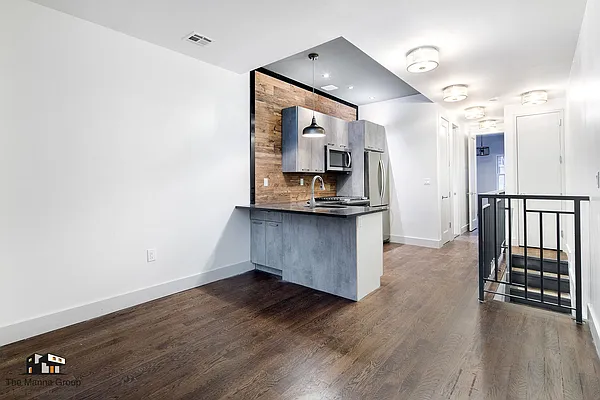 Rented by Bold New York | media 1