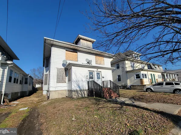35 W Main St, Penns Grove, NJ 08069