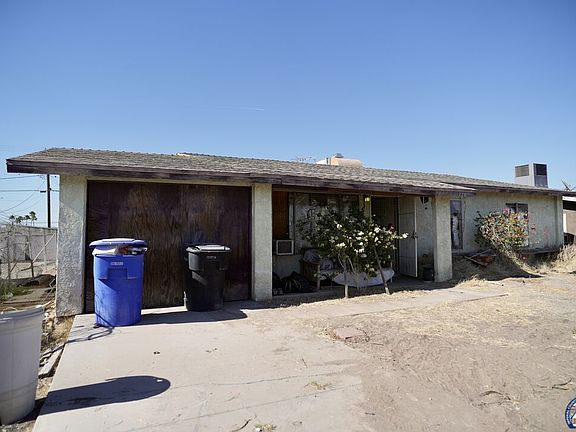 2nd image of 126 E Bonita St