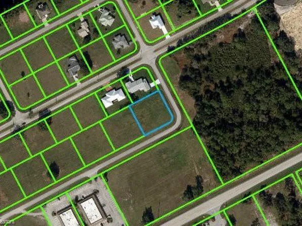 6025 Red Cedar Rd, Sebring, FL 33876