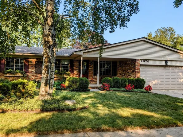 4676 Fairmont Dr, Troy, MI 48085