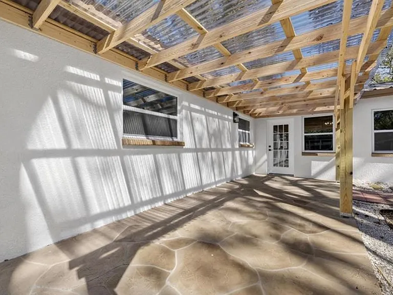 207 Lentz Rd — Photo 8
