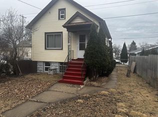 1624 S 4th St, Milwaukee, WI 53204