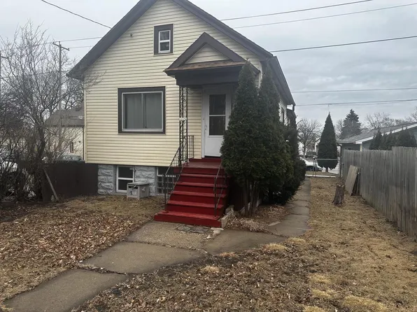 1624 South 4th STREET, Milwaukee, WI 53204