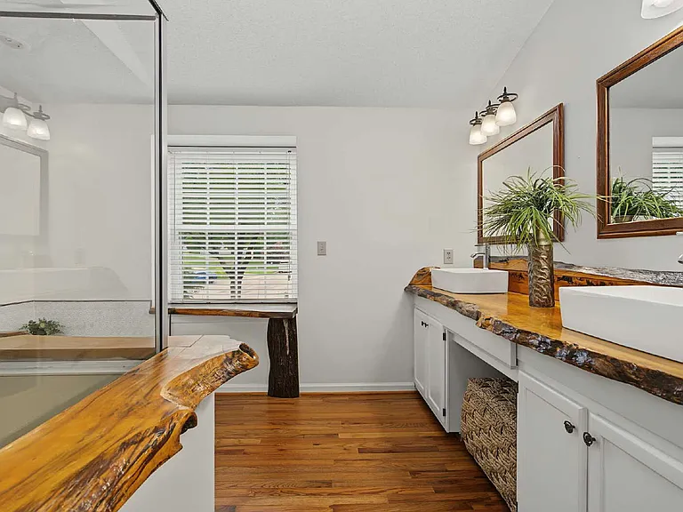 106 Dilworth Ct — Photo 39