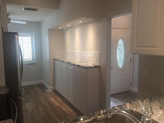 4th image of 4388 Brooker Creek Dr