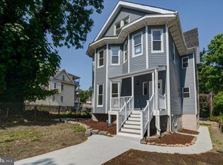 2125 Denison St, Baltimore, MD 21216