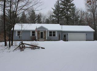 11626 Fogg Lake Rd, Montague, MI 49437