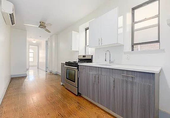 2nd image of 226 Pulaski Ave #5