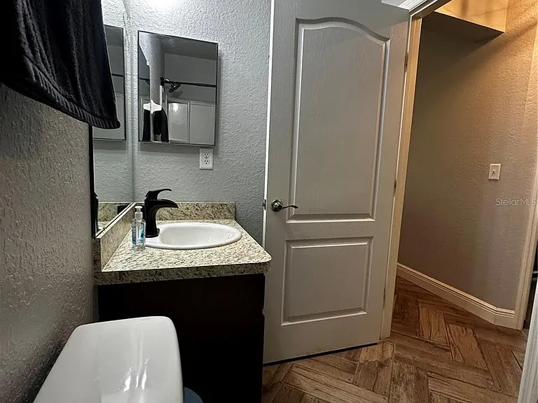 262 Lake Mariana Pl — Photo 43