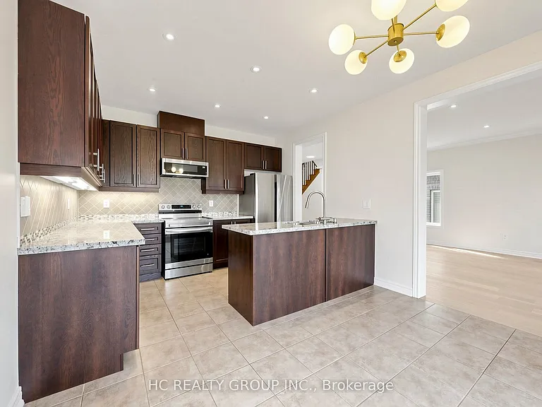 465 Woodspring Ave — Photo 9