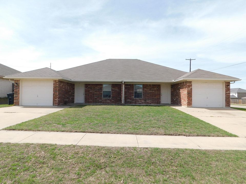 1st image of 3801 Uvalde Dr #B