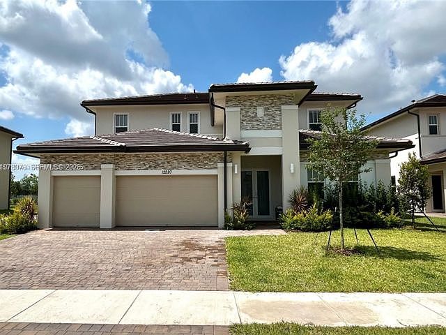1st image of 12220 SW 44th Ct