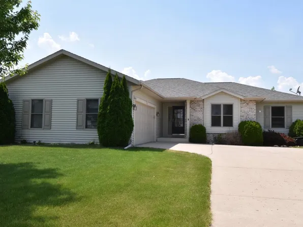N8079 Woody LANE, Ixonia, WI 53036