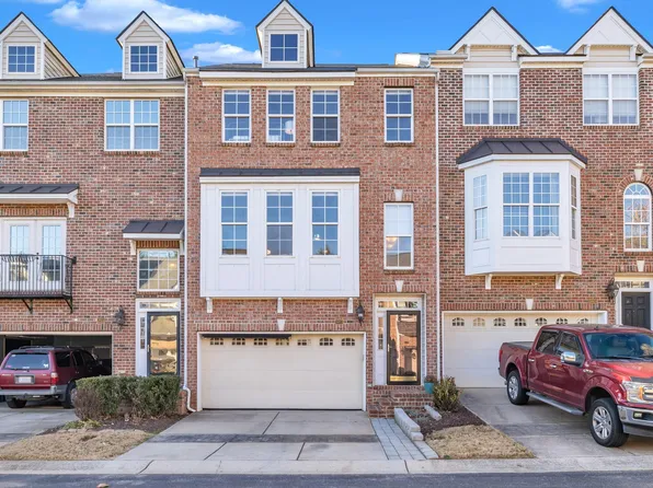 3023 Imperial Oaks Dr, Raleigh, NC 27614