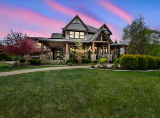 12611 20th St N, Stillwater, MN 55082