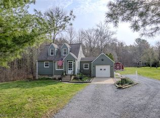 3456 Phalanx Mills Herner Rd, Southington, OH 44470