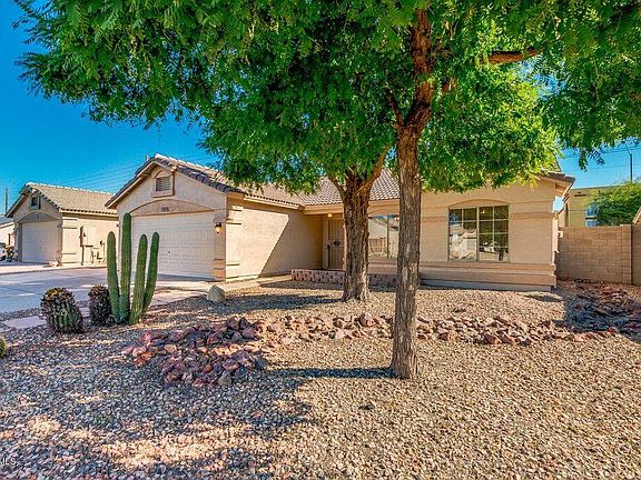 3rd image of 15909 N Gil Balcome St