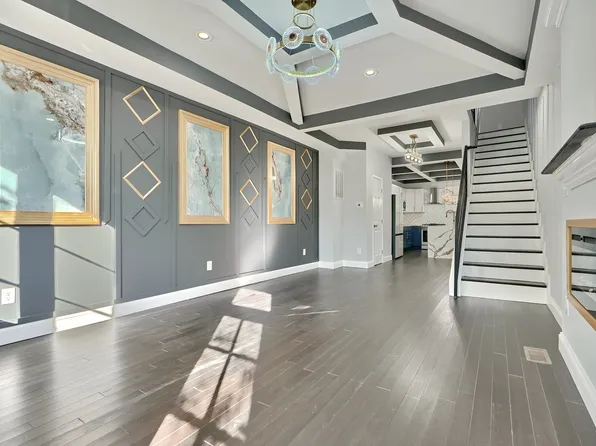 213 S Clinton St, Baltimore, MD 21224