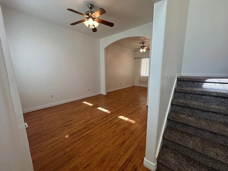 2511 Goodnight Dr — Photo 15