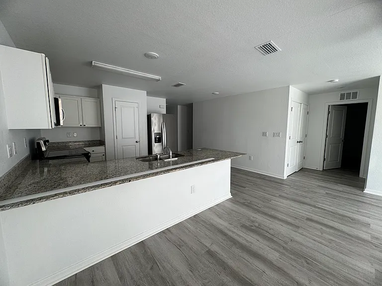 2173 Halblum St — Photo 14