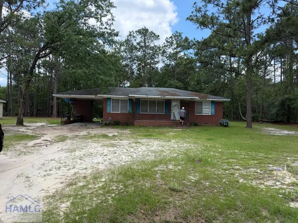 332 Thigpen Dr, Swainsboro, GA 30401