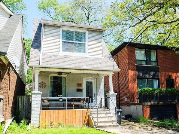 231 Chisholm Ave, Toronto, ON M4C 4V9