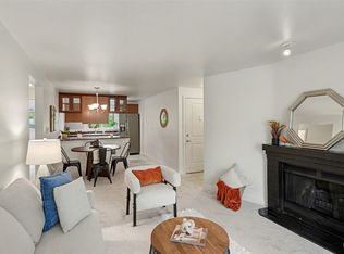 Timber Ridge Condominium, Woodinville, WA 98072