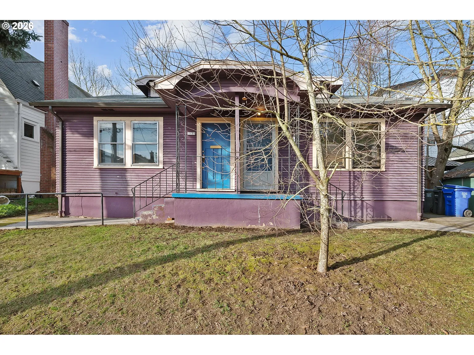 4635-4637 N Congress Ave photo 1