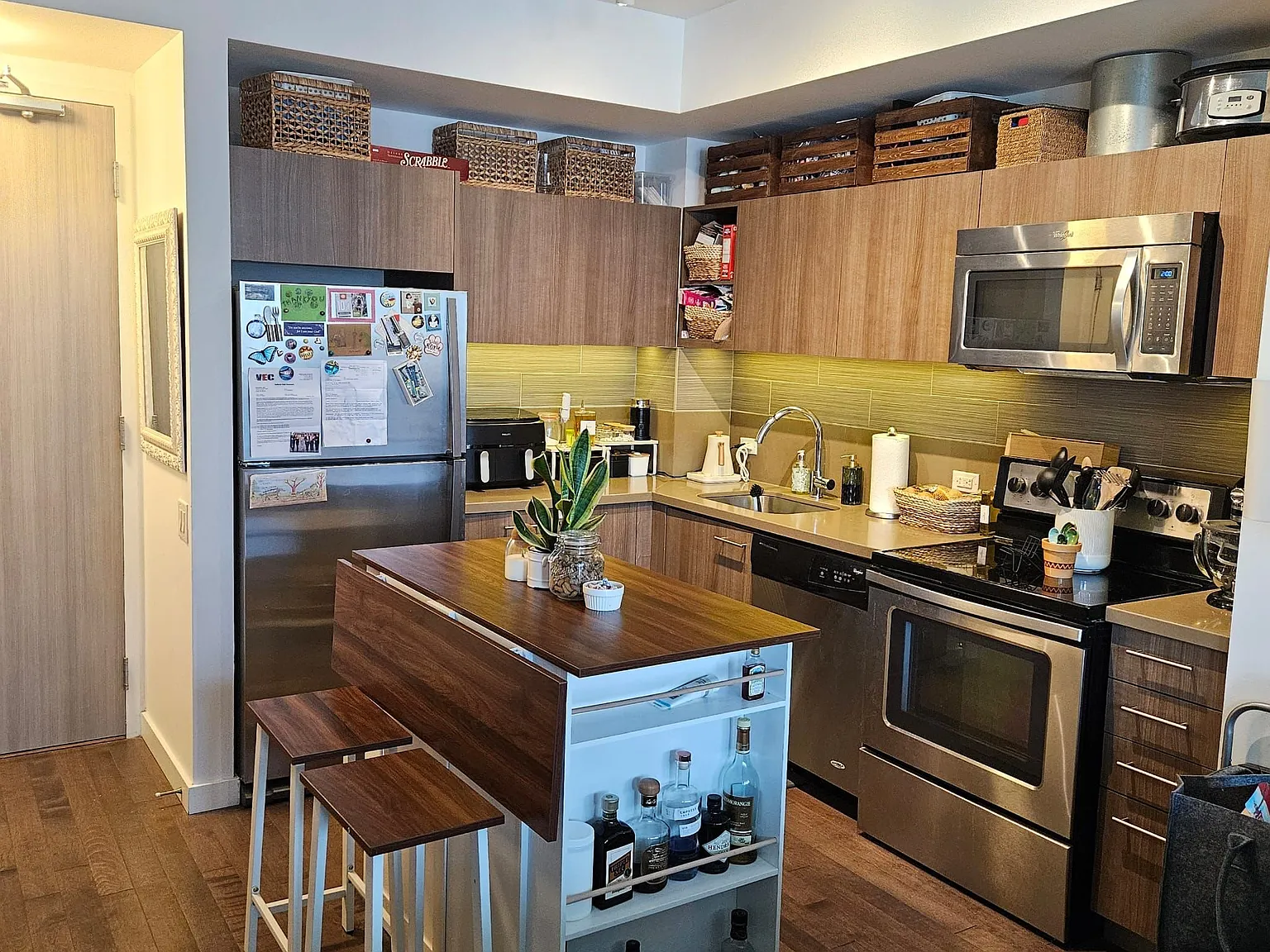 1 bed, $2,500 — Photo 2