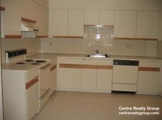 77 Beaconwood Rd APT 11, Newton Highlands, MA 02461