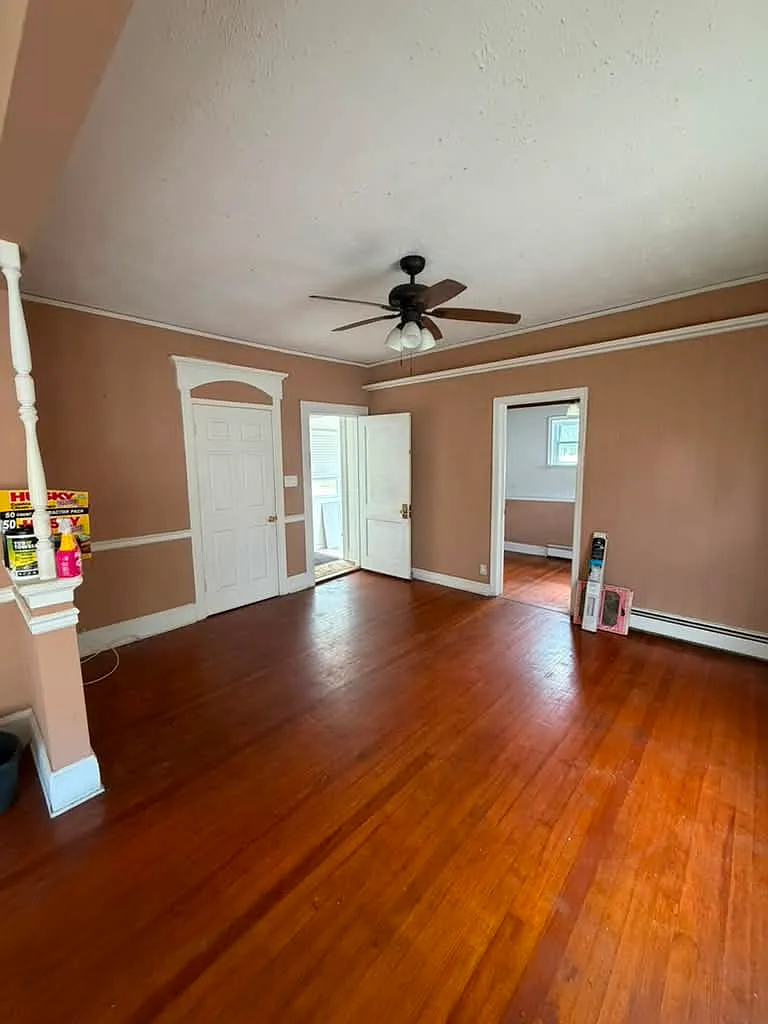 2 bed, $2,500 — Photo 3