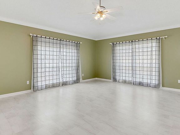 4th image of 8784 Goodbys Trace Dr