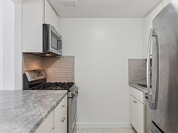 5th image of 303 W 146th St #5F