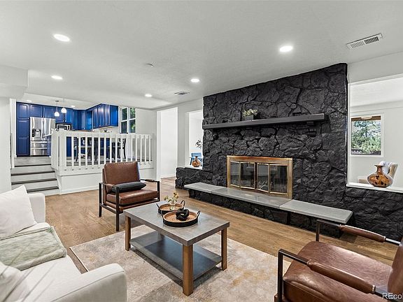 5th image of 17407 E Belleview Place