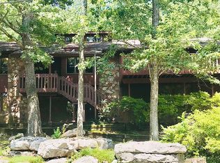 730 Bluewood Dr SE, Huntsville, AL 35802