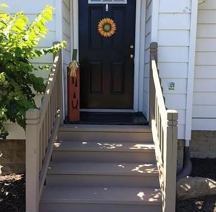2nd image of 5177 Mahoning Ave