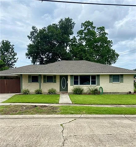 3 Donald Ct — Photo 1