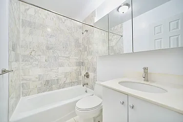 Rented by Living New York